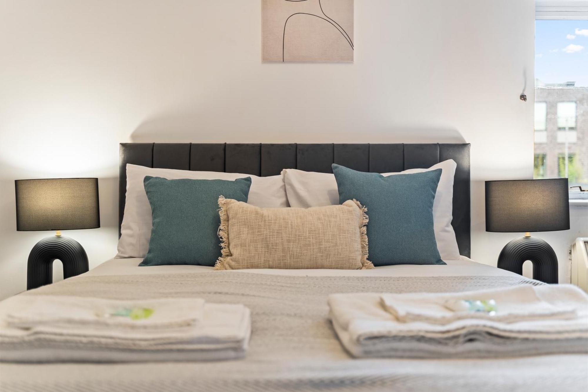 Waterloo - Modern & Spacious - Ideal For Business Workers And Families - 15 Min Walk From Bridge Appartamento *
